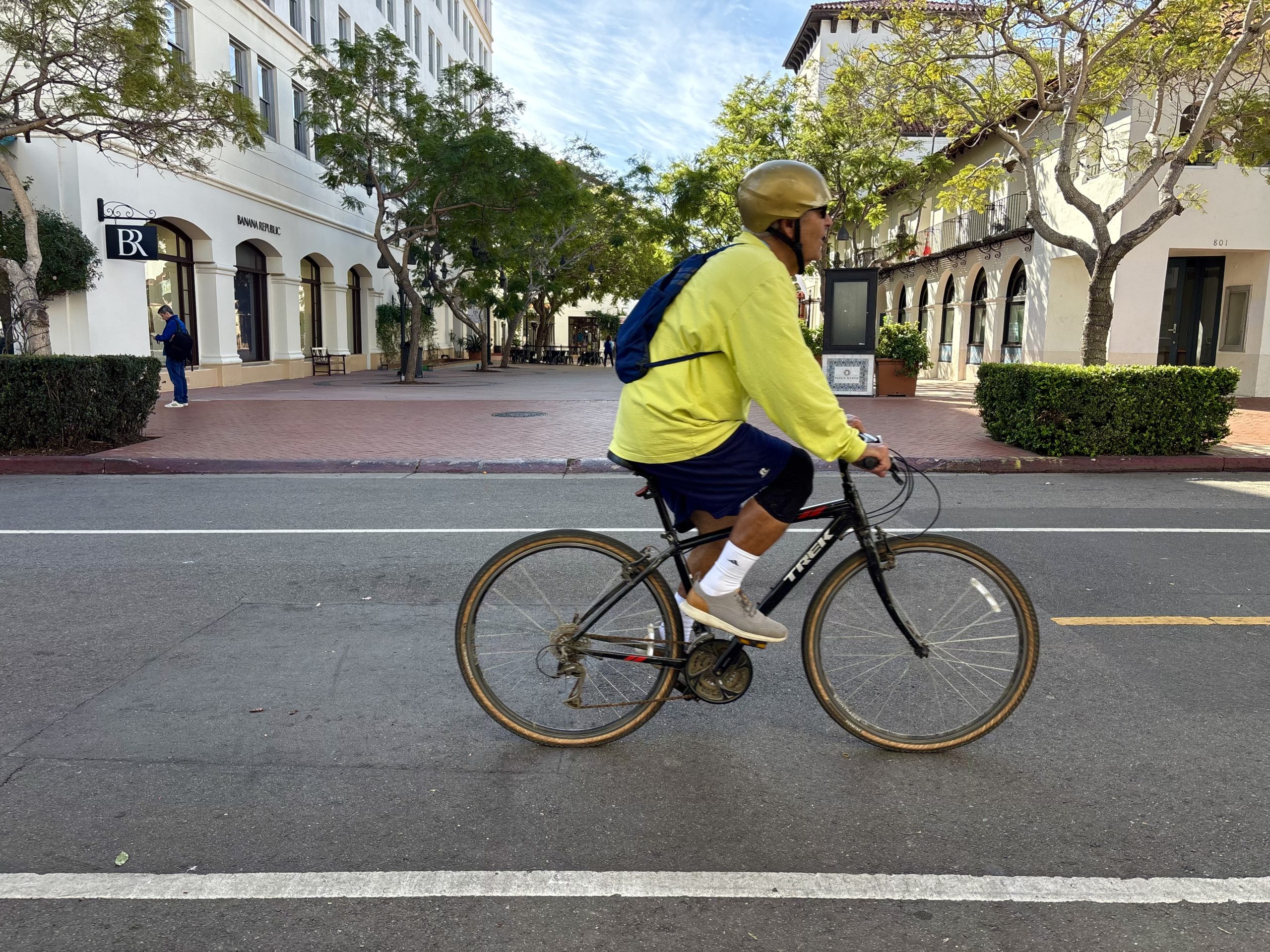 Draft State Street Master Plan includes pedestrians, cars, E-bikes and retractable bollards